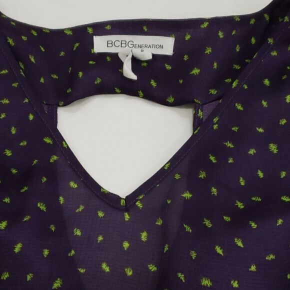 BCBG high low purple blouse with open back - Picture 2 of 4